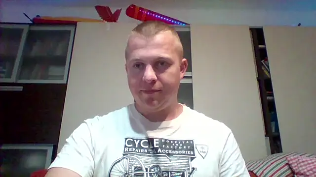 Matttthees online show from 09-29-25, 06:13