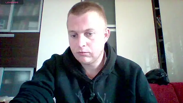 Matttthees online show from 10-10-25, 02:40