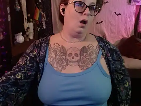 edgexchaos online show from 10-30-25, 01:26