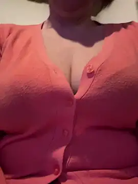 Snapshot of sweetmystery1 chatting on 02-25-25, 05:40 sweetmystery1 online show from 02-25-25, 05:40