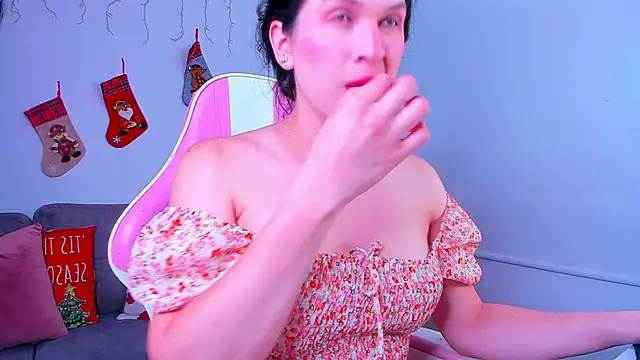 Ariana f online show from 11-28-25, 05:02