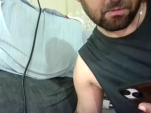 Snapshot of Ca414 chatting on 05-28-26, 06:47 Ca414 online show from 05-28-26, 06:47