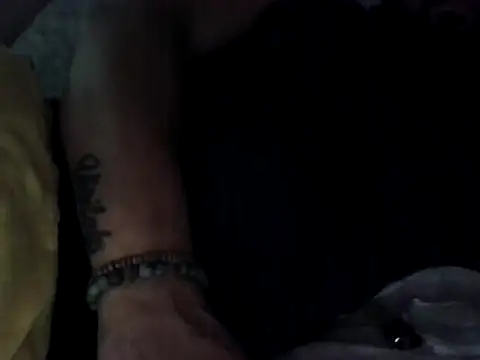 Snapshot of Ca414 chatting on 04-19-26, 03:35 Ca414 online show from 04-19-26, 03:35