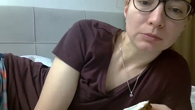 Snapshot of Ashleyspice chatting on 02-13-25, 06:52 Ashleyspice online show from 02-13-25, 06:52