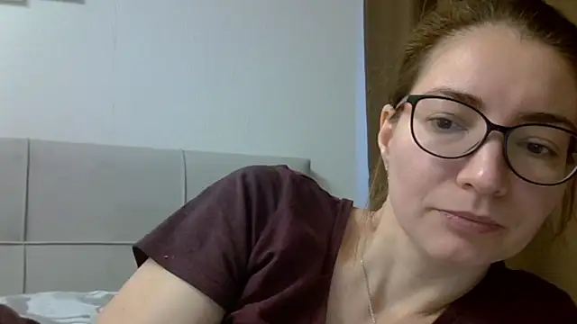 Snapshot of Ashleyspice chatting on 02-20-25, 06:06 Ashleyspice online show from 02-20-25, 06:06