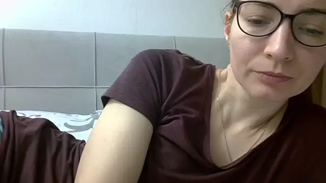 Snapshot of Ashleyspice chatting on 03-07-25, 06:24 Ashleyspice online show from 03-07-25, 06:24