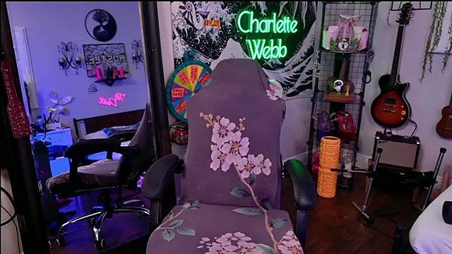CharletteWebb online show from 11-15-25, 01:53