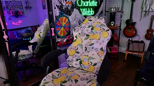 Snapshot of CharletteWebb chatting on 01-16-25, 05:42 CharletteWebb online show from 01-16-25, 05:42