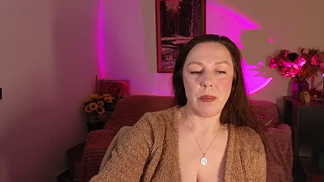 vanessawis  online show from 05-01-26, 12:26