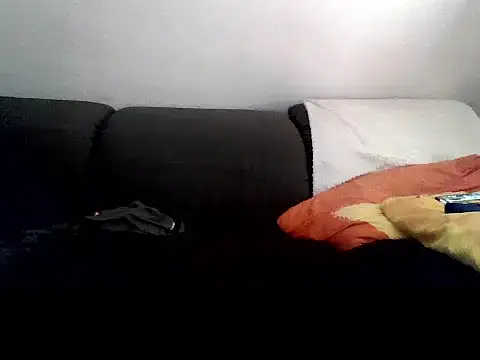 Cambitchboy online show from 06-18-26, 04:23