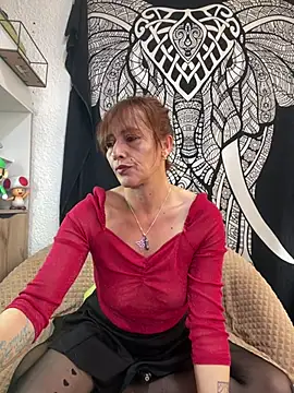 Boonny Boo01 online show from 04-17-26, 01:47