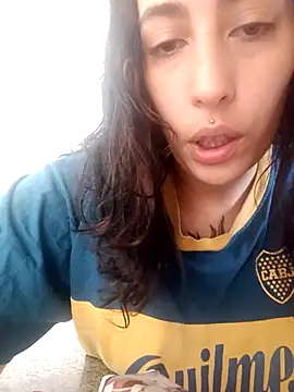 Snapshot of una_elfa chatting on 01-10-26, 05:52 una elfa online show from 01-10-26, 05:52