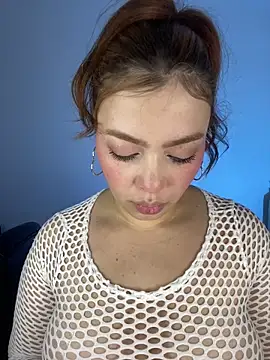 Liza 1 online show from 11-14-25, 01:04