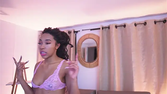 Valeriestyle online show from 11-18-25, 03:54