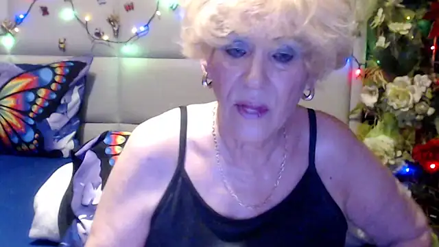 HappyWomanOn online show from 06-25-26, 08:52