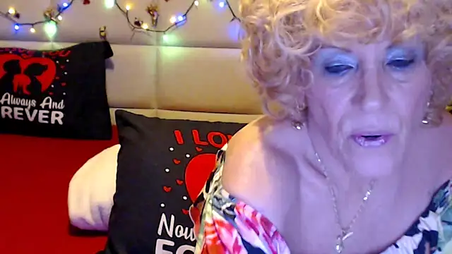 HappyWomanOn online show from 03-11-26, 09:03