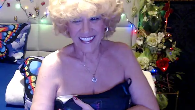 HappyWomanOn online show from 04-29-26, 08:29