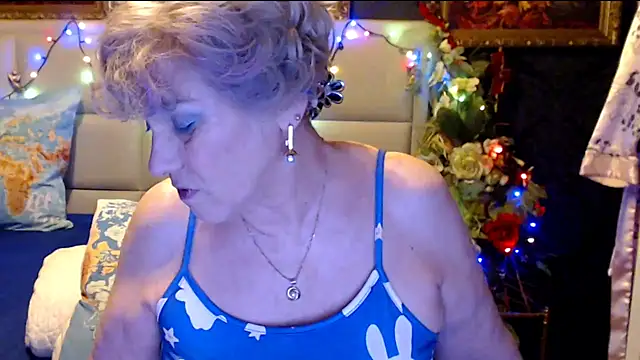 HappyWomanOn online show from 03-22-25, 10:39