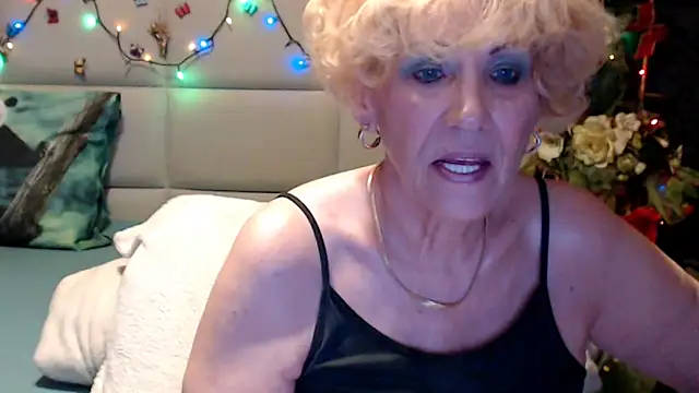 HappyWomanOn online show from 06-03-26, 08:37