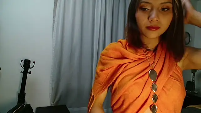 Snapshot of Pinkye_skarlet chatting on 06-29-26, 05:36 Pinkye skarlet online show from 06-29-26, 05:36
