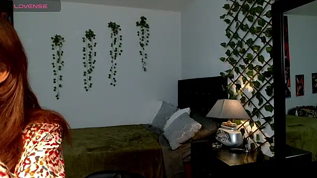 Pinkye skarlet online show from 10-02-25, 08:07