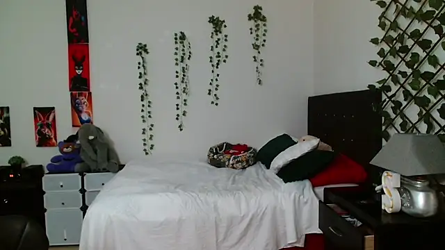 Pinkye skarlet online show from 09-14-25, 08:42