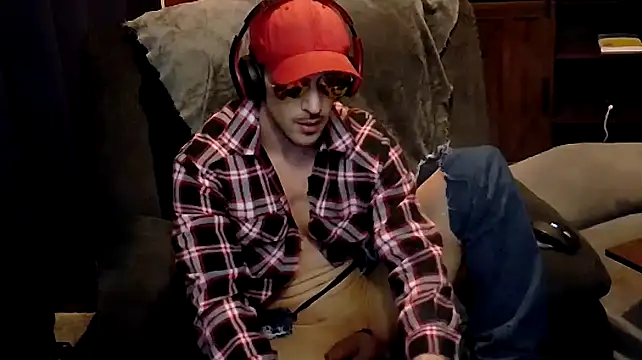 Snapshot of Samykiddy6969 chatting on 01-26-25, 10:24 Samykiddy6969 online show from 01-26-25, 10:24