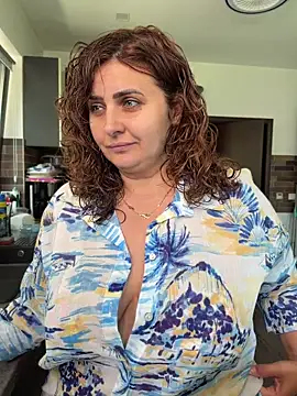 Snapshot of AnneKane chatting on 05-29-26, 10:10 AnneKane online show from 05-29-26, 10:10