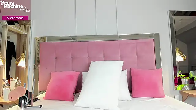 Ahincale online show from 11-22-25, 08:08