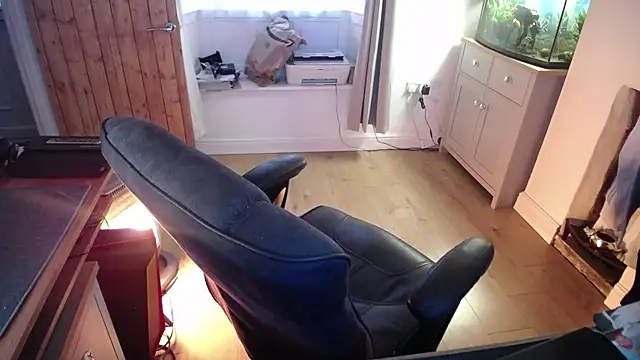 rob2810 online show from 11-12-25, 08:29