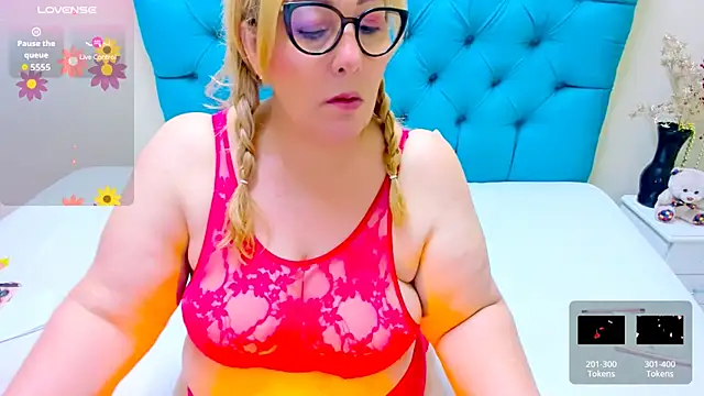 Nayla Garner online show from 02-19-26, 04:26