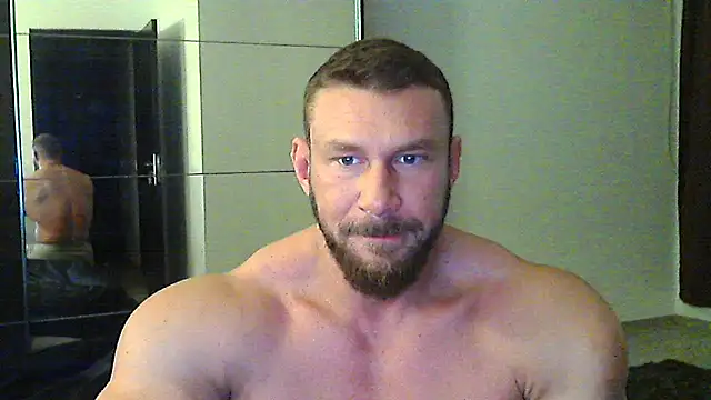 muscularkevin online show from 12-02-25, 04:14