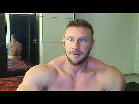 Snapshot of muscularkevin chatting on 12-12-24, 02:11 muscularkevin online show from 12-12-24, 02:11
