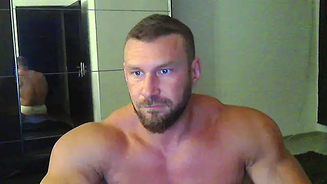 muscularkevin online show from 07-04-26, 06:23