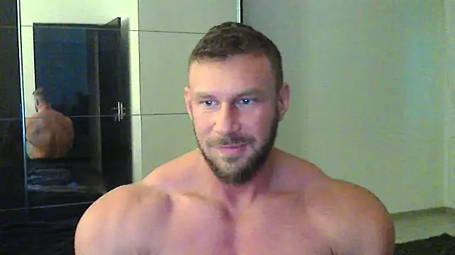 Snapshot of muscularkevin chatting on 02-16-25, 02:21 muscularkevin online show from 02-16-25, 02:21