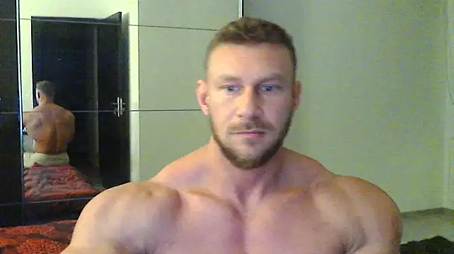 Snapshot of muscularkevin chatting on 12-12-24, 04:59 muscularkevin online show from 12-12-24, 04:59