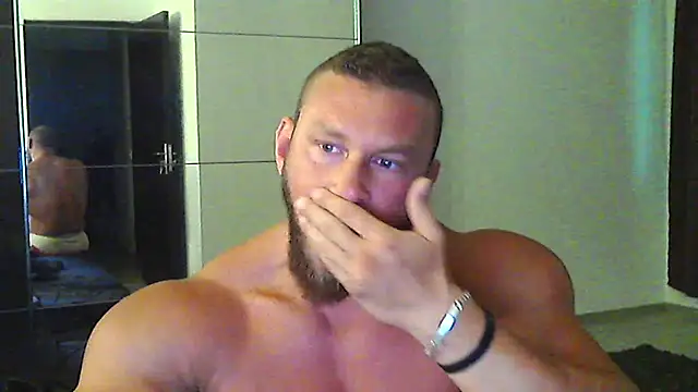 muscularkevin online show from 06-25-26, 03:26