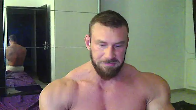 Snapshot of muscularkevin chatting on 05-14-26, 03:47 muscularkevin online show from 05-14-26, 03:47