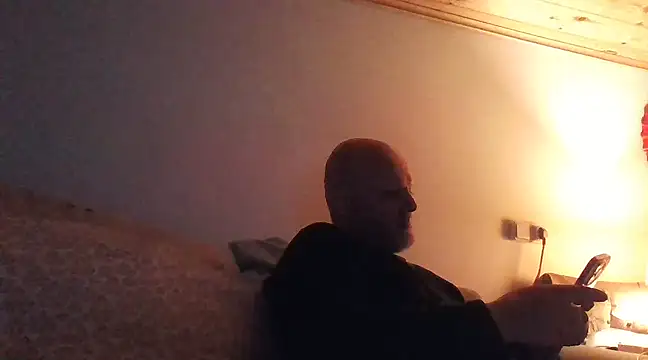 davigochi77bcn online show from 03-05-25, 10:21