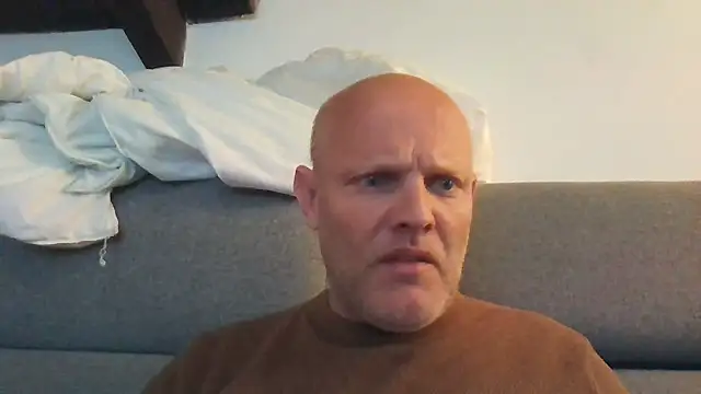 davigochi77bcn online show from 11-09-25, 07:51