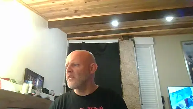 davigochi77bcn online show from 11-06-25, 06:56