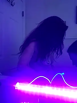 Hotredheadandtoungelasher online show from 10-31-25, 12:13