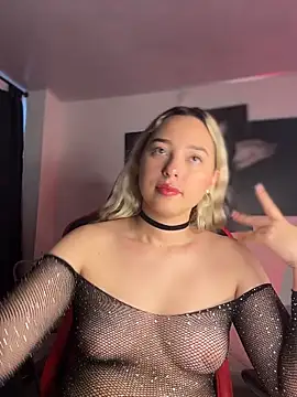 Irisweet  online show from 02-01-26, 03:43