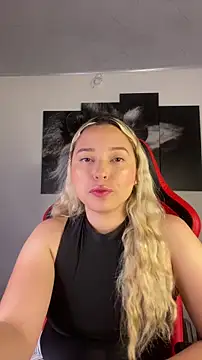 Irisweet  online show from 12-14-25, 03:28