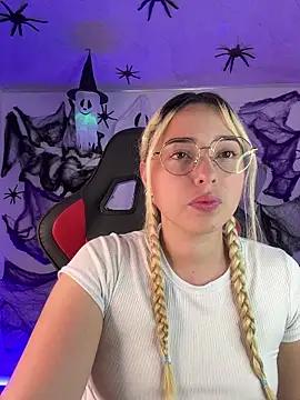 Irisweet  online show from 10-27-25, 11:38