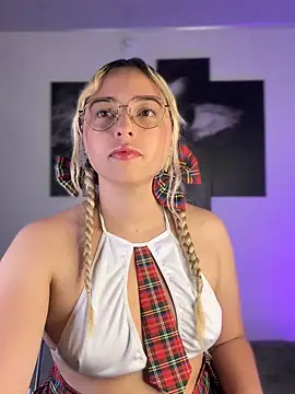 Irisweet  online show from 09-27-25, 10:43