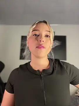 Irisweet  online show from 12-02-25, 10:44