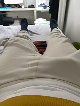 Snapshot of Luishorny19 chatting on 02-14-25, 03:05 Luishorny19 online show from 02-14-25, 03:05