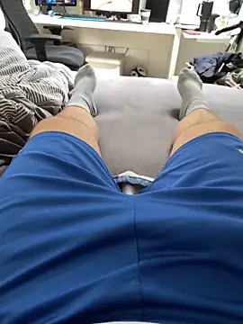 Snapshot of Luishorny19 chatting on 09-16-25, 12:17 Luishorny19 online show from 09-16-25, 12:17