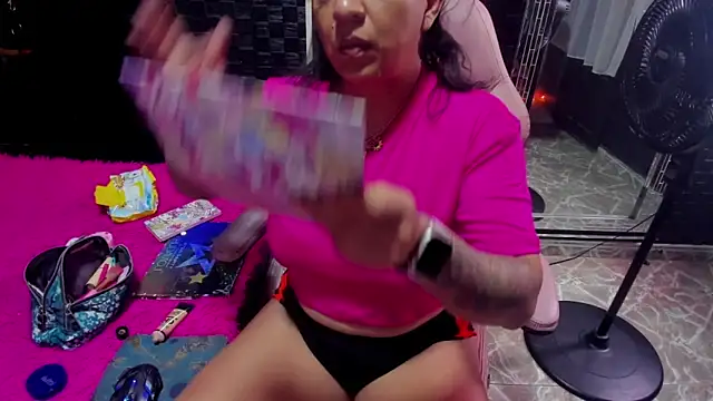 mature sexi40 online show from 04-02-26, 12:34